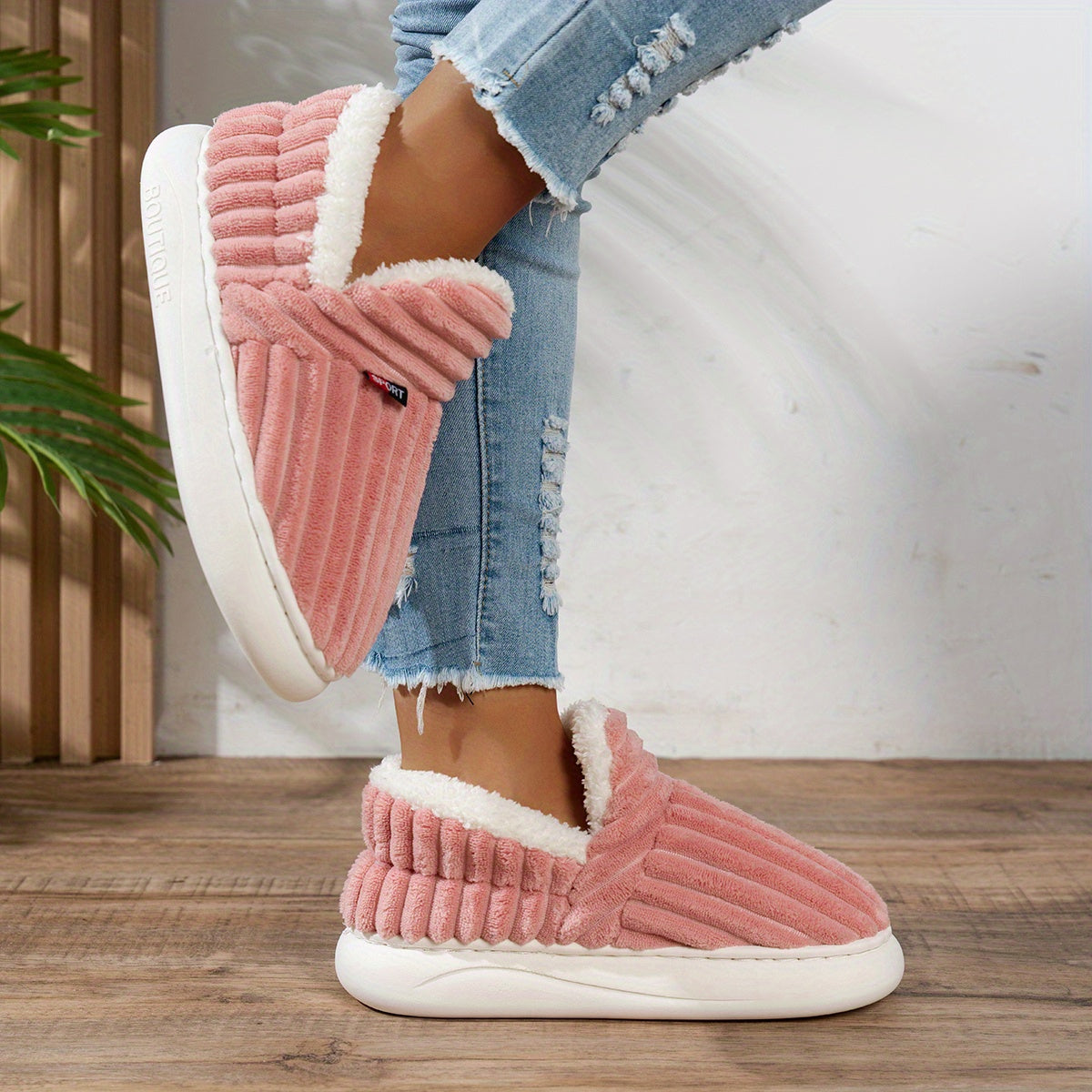 Bianca | Pantofole in peluche CozyStep