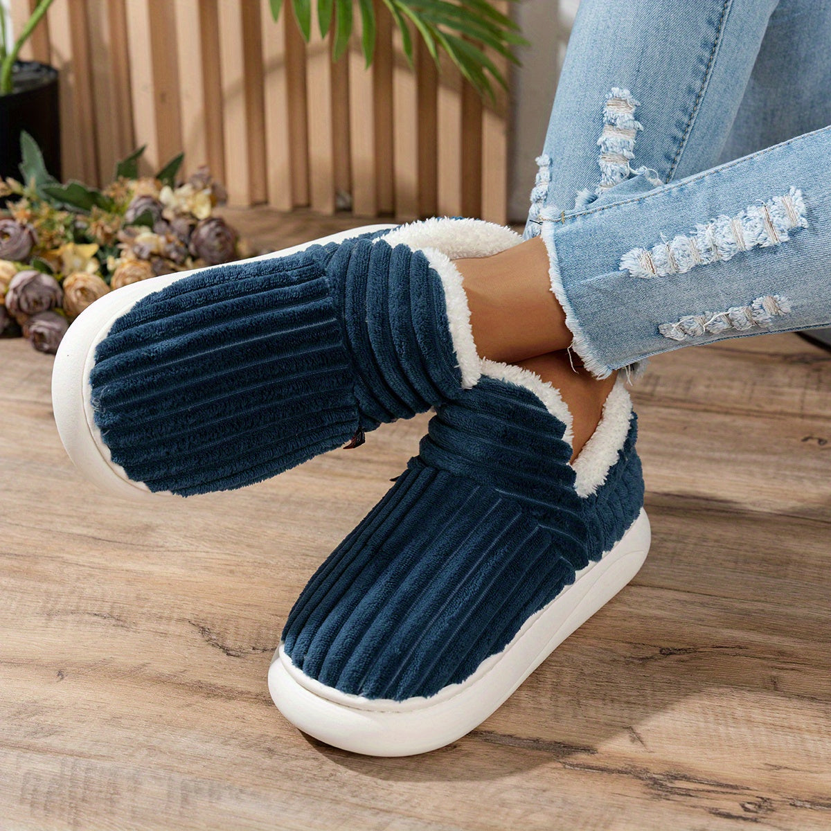 Bianca | Pantofole in peluche CozyStep