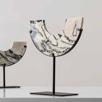 Arched Marble Ornament / Natural