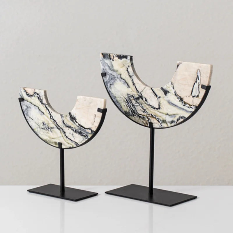 Arched Marble Ornament / Natural