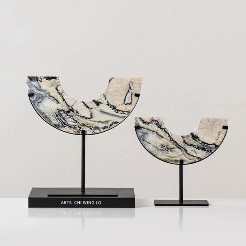 Arched Marble Ornament / Natural
