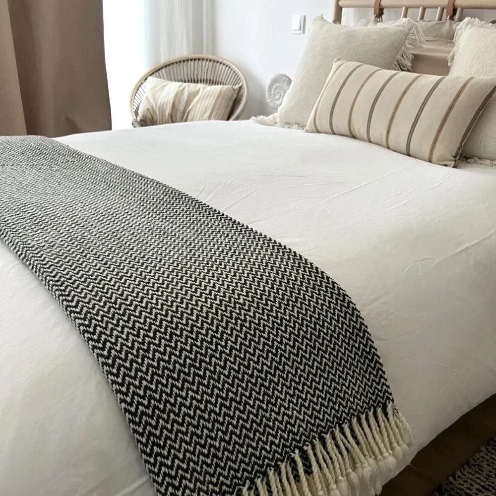 Fine Merino Wool Blanket / Army Green