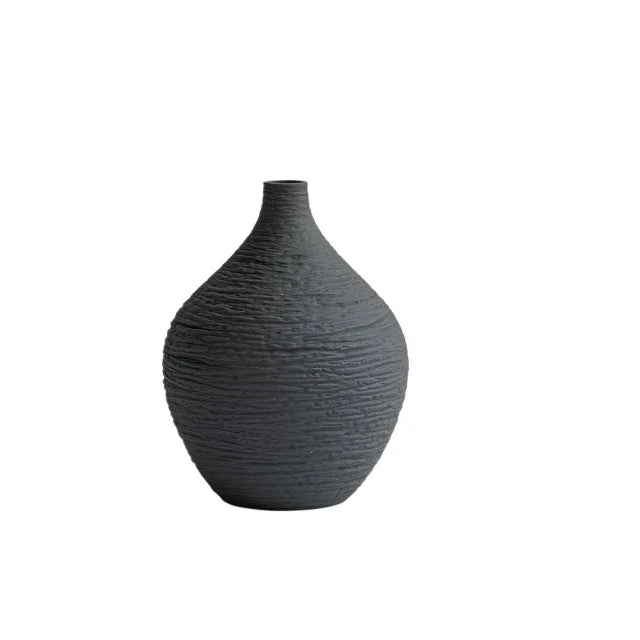 Emi Modern Ceramic Vase / Black 15.5cm