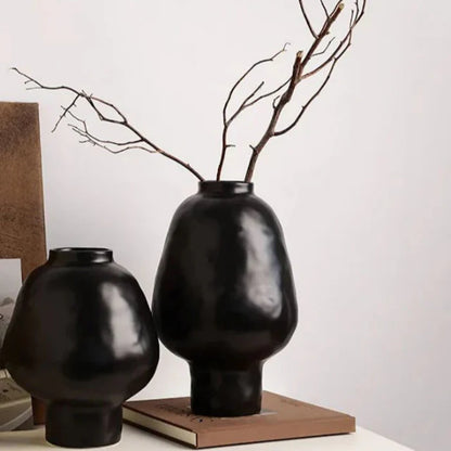 Sculptural Ceramic Vases / Black