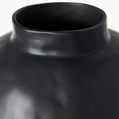 Sculptural Ceramic Vases / Black
