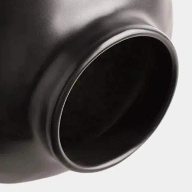 Sculptural Ceramic Vases / Black