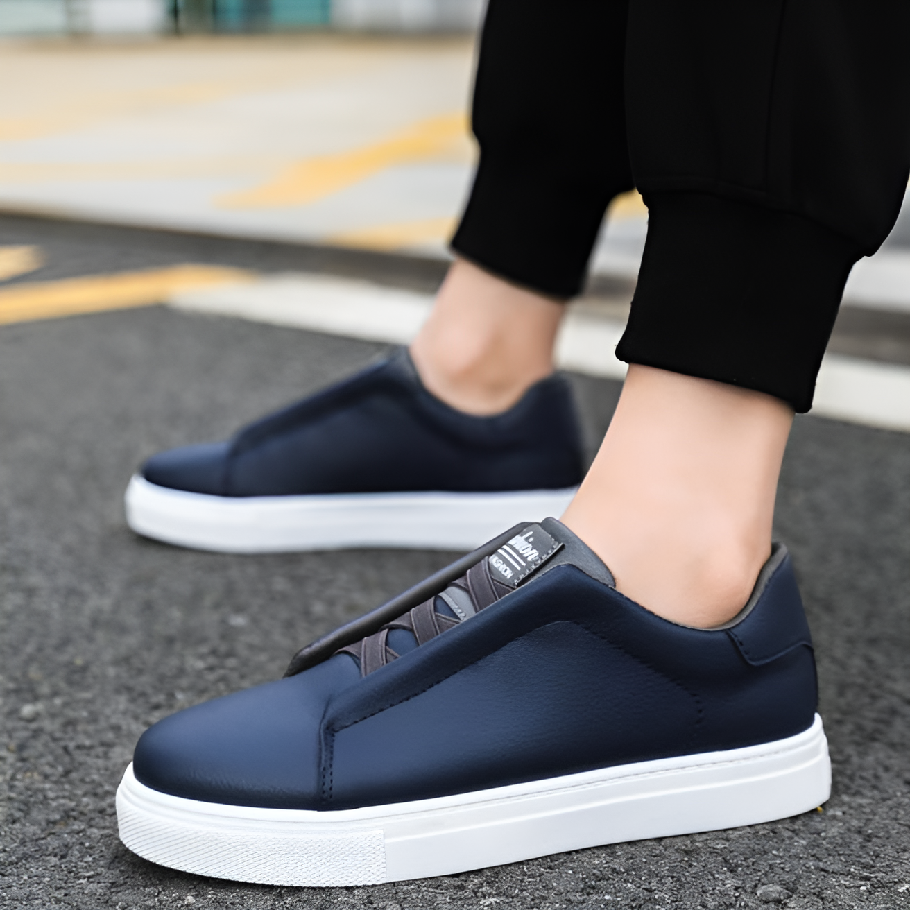BERNARDO™|SNEAKERS CHIC