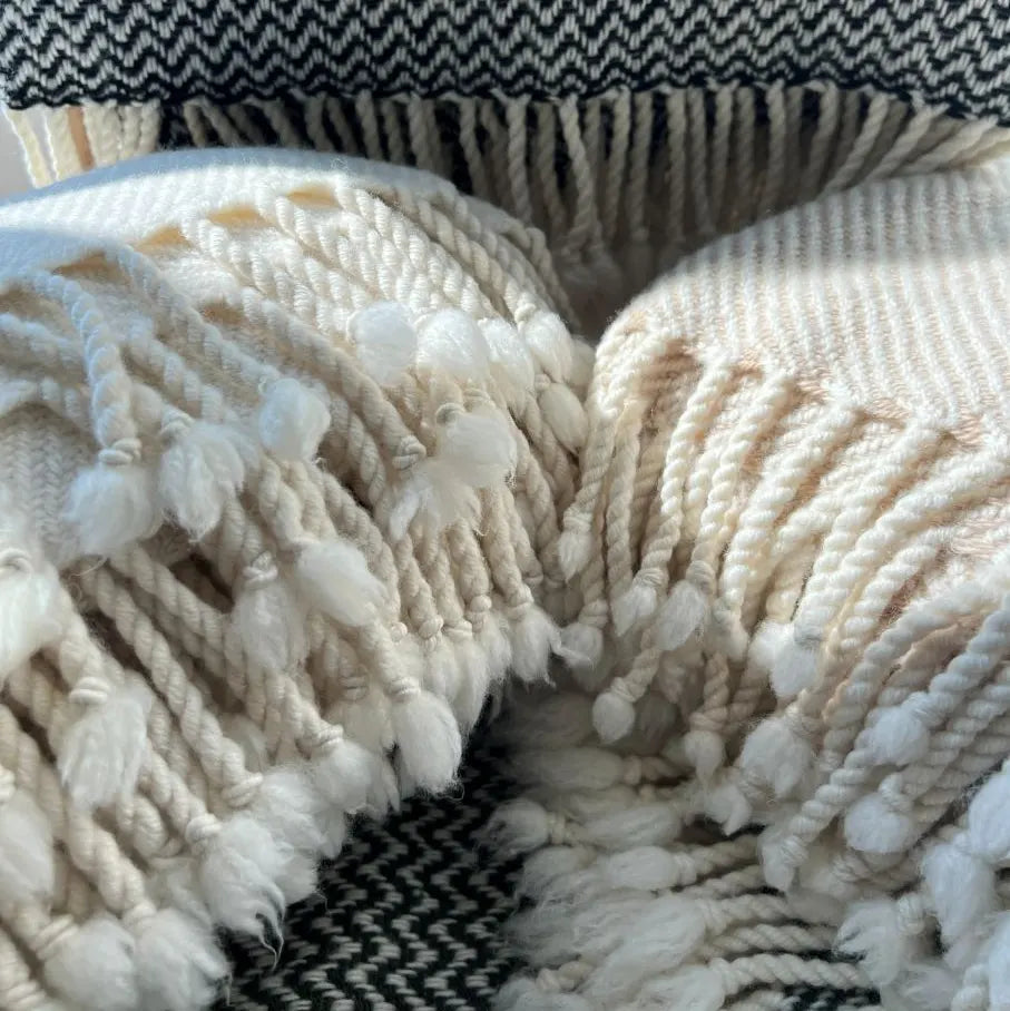 Fine Merino Wool Blanket / Black