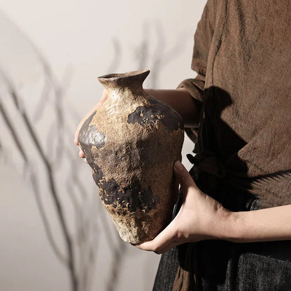 Kai Rustic Pottery Vase / 25cm