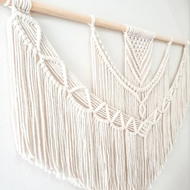 Handmade Macrame Wall Hanging / 80cm
