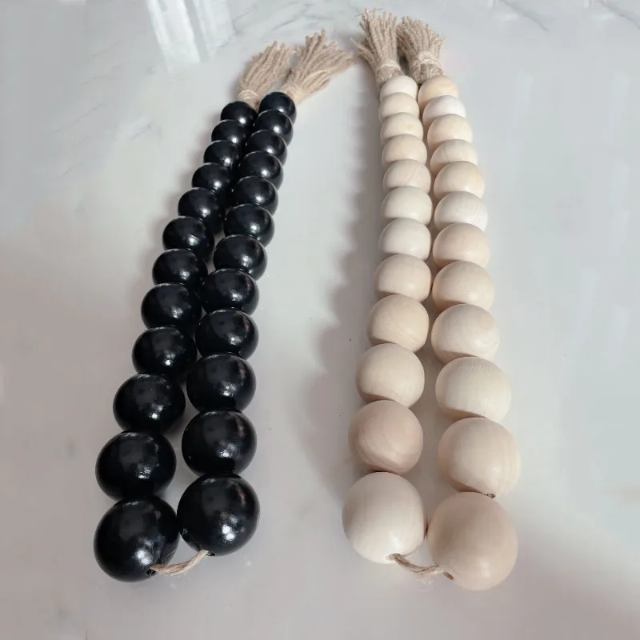 Oversized Wooden Bead Garland / Natural 125cm