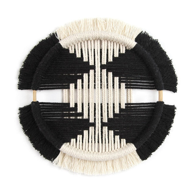 Safiya Handwoven Wall Art / 25cm