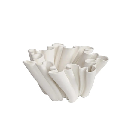 Fluted Decorative Centrepiece / White 13.5cm