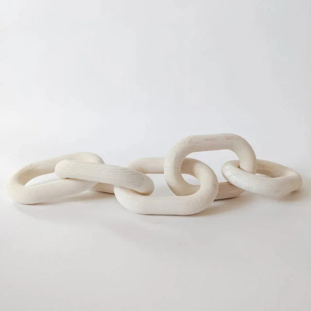 Handmade Wooden Chain Link Ornament/ White 55cm