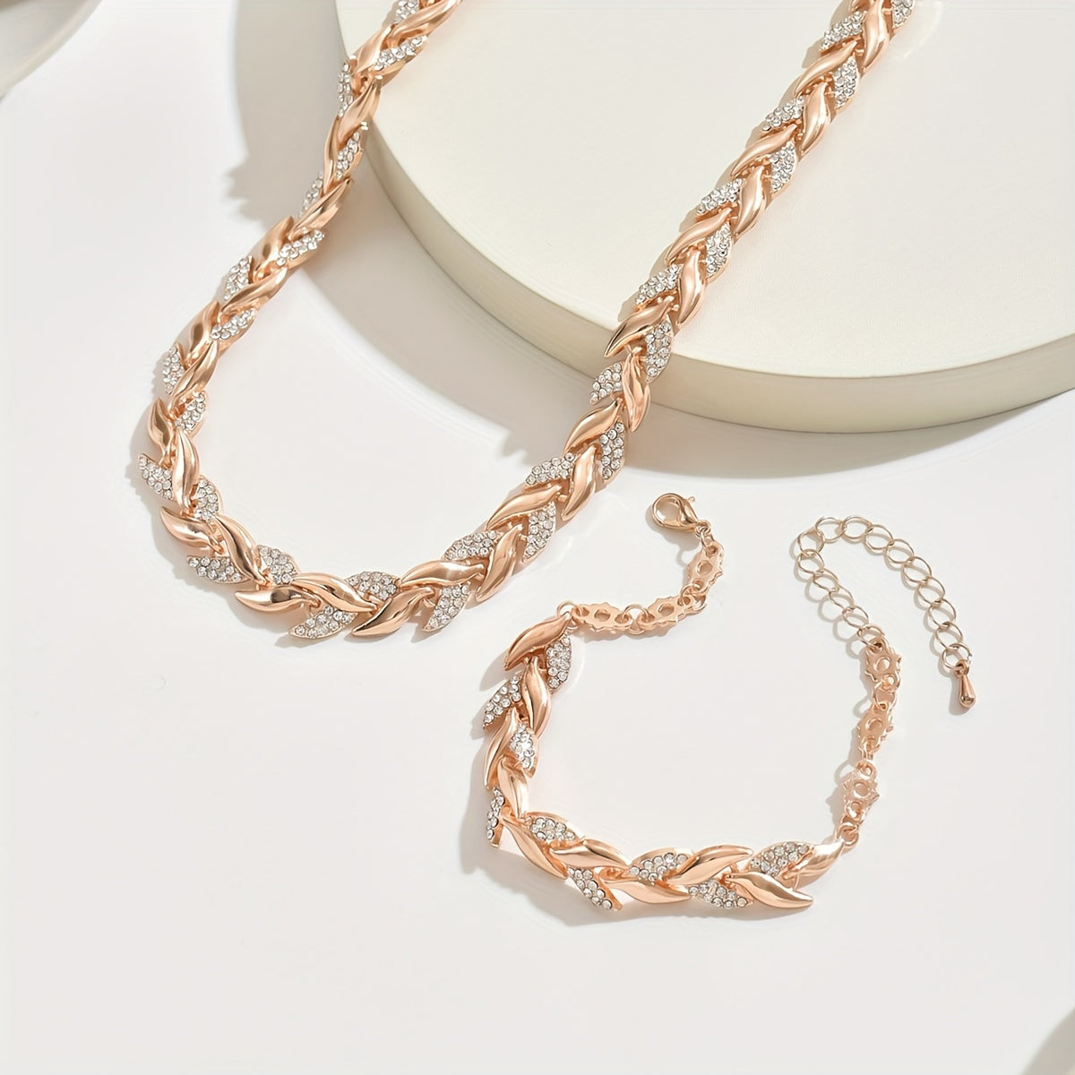 Elegante set con coda di pesce in vetro e strass