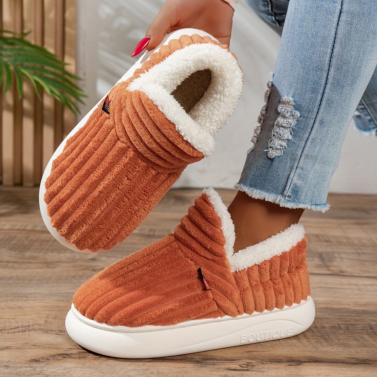 Bianca | Pantofole in peluche CozyStep