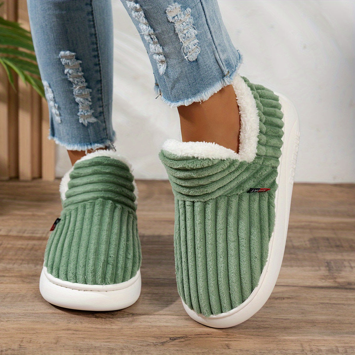 Bianca | Pantofole in peluche CozyStep