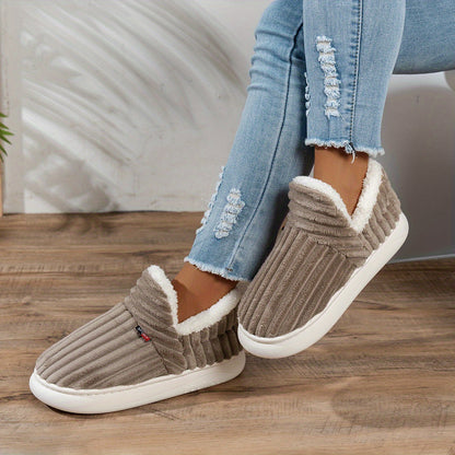 Bianca | Pantofole in peluche CozyStep