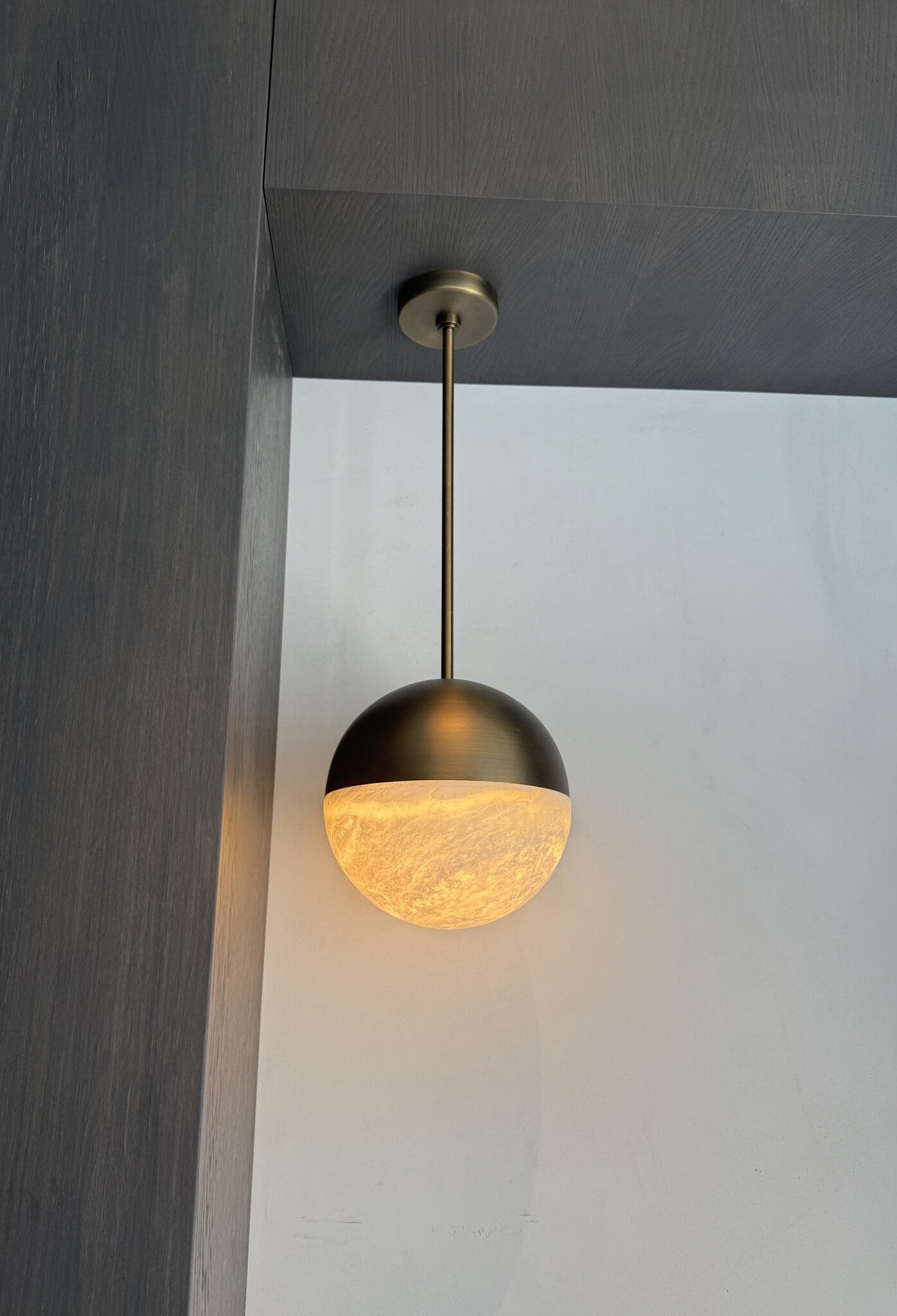 LUNA Pendant